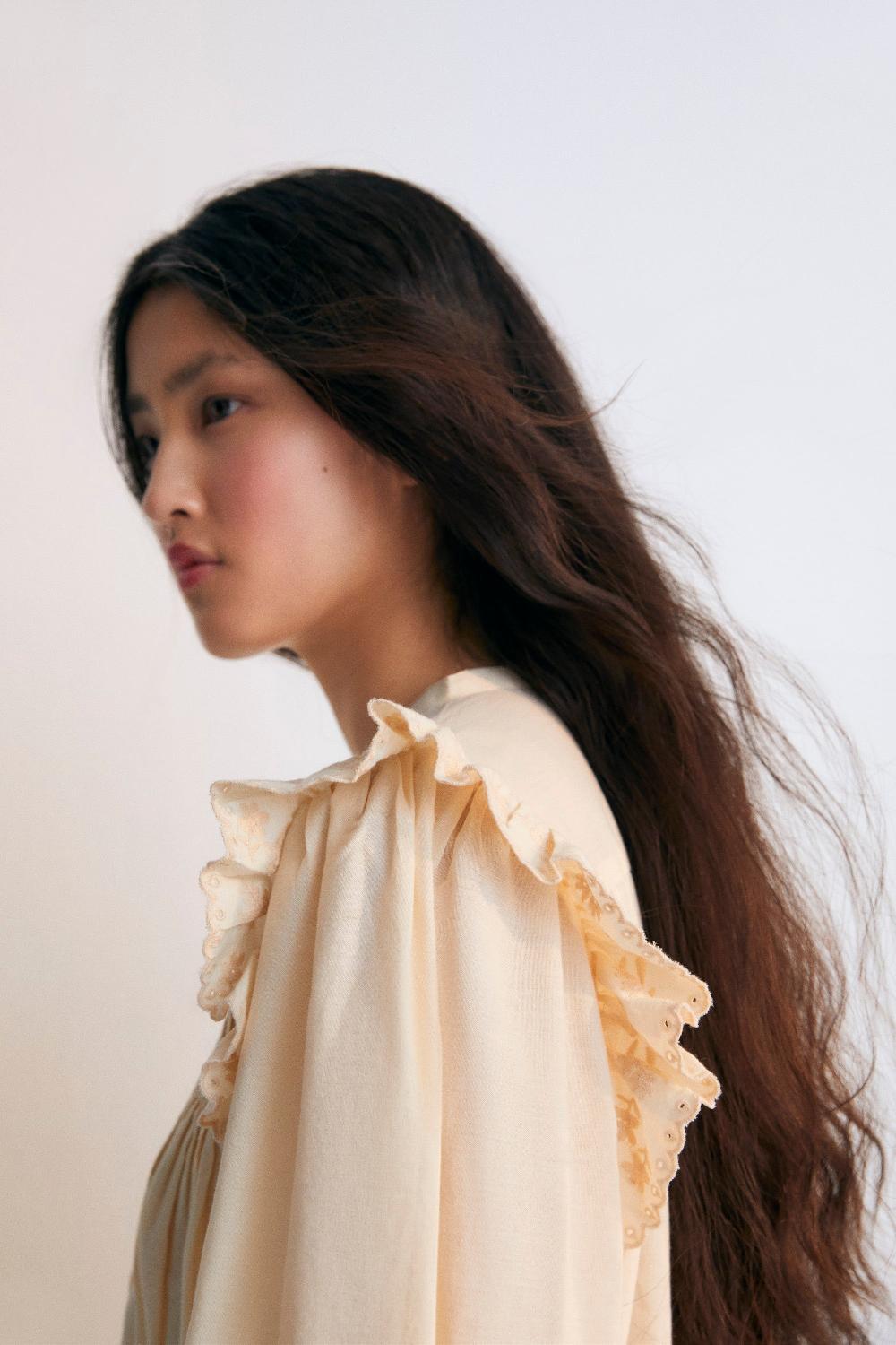 the new society BLUSA MUJER PREVEZA 2025