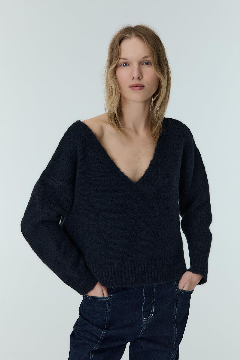 the new society Regina Woman Jumper Midnight Navy Envío gratis