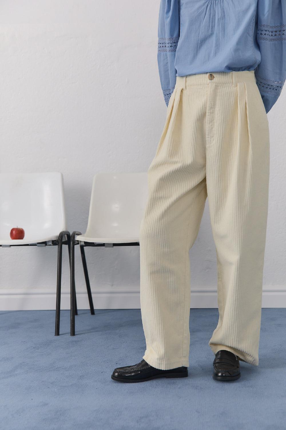 the new society North Woman Pant Vanilla Cream Últimos 2 días