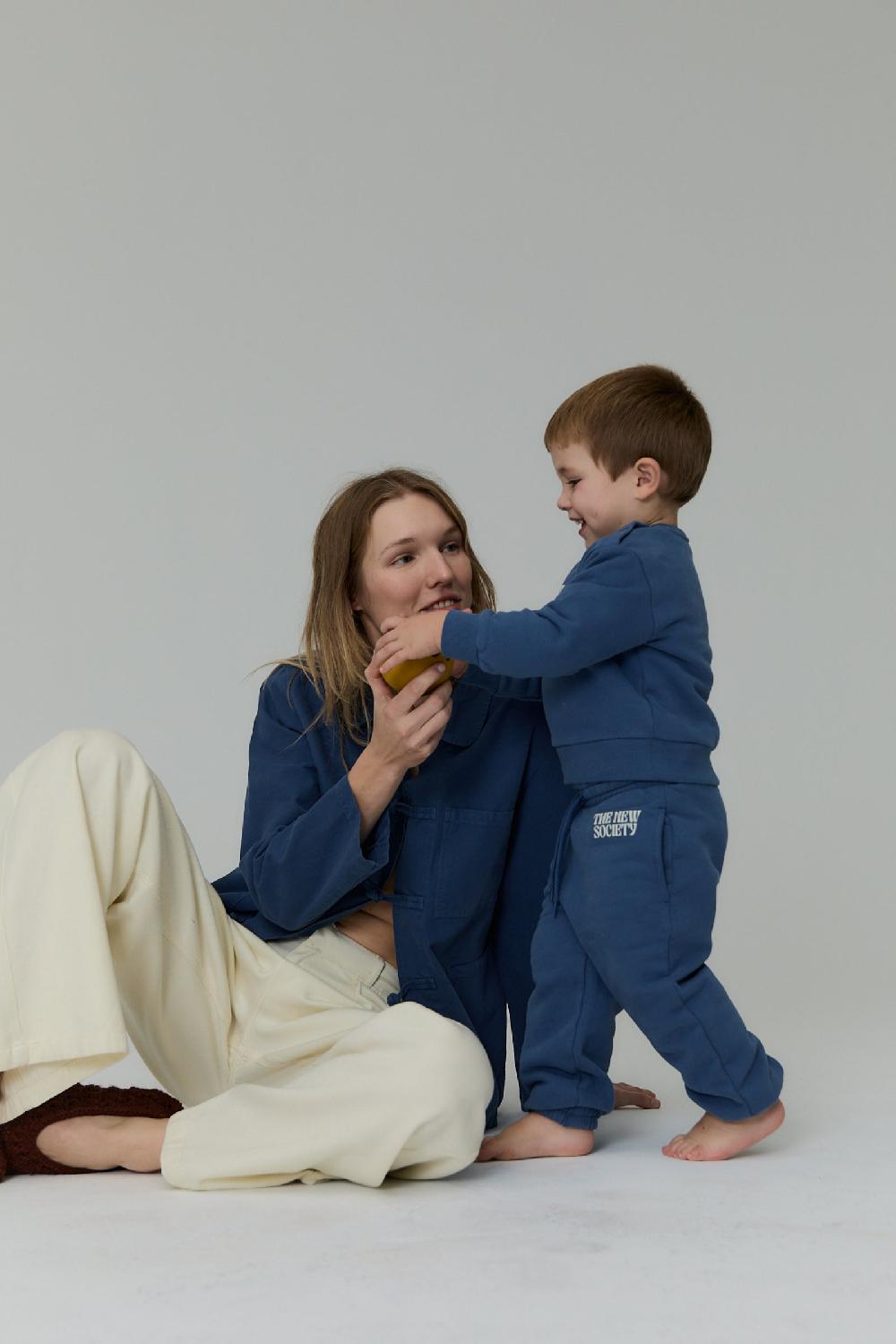 the new society Artic Baby Jogging Blue Steel En oferta