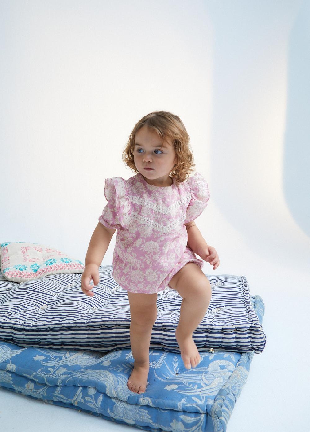 the new society Santa Clarita Baby Blusa