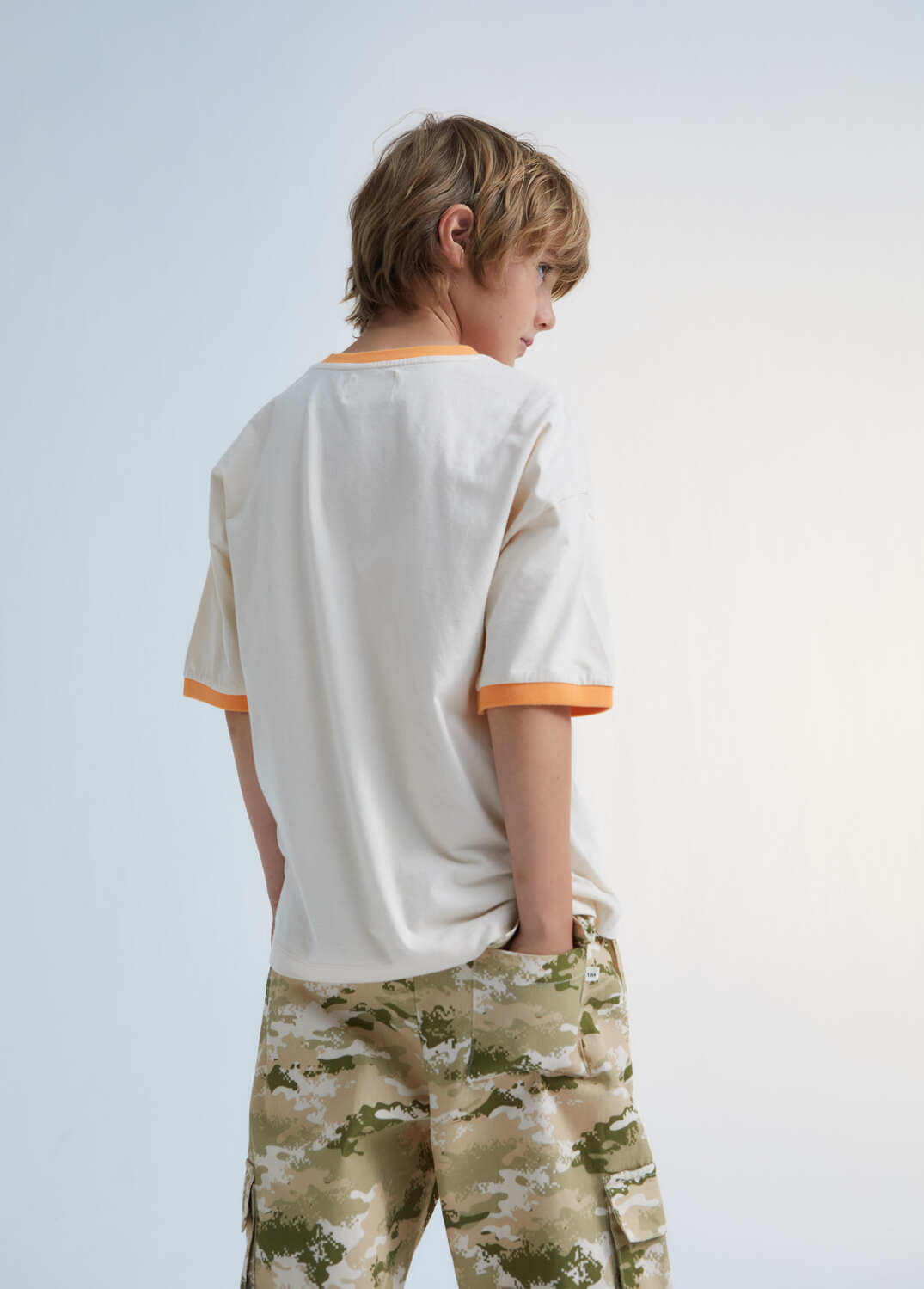 the new society Tee Newbury En oferta