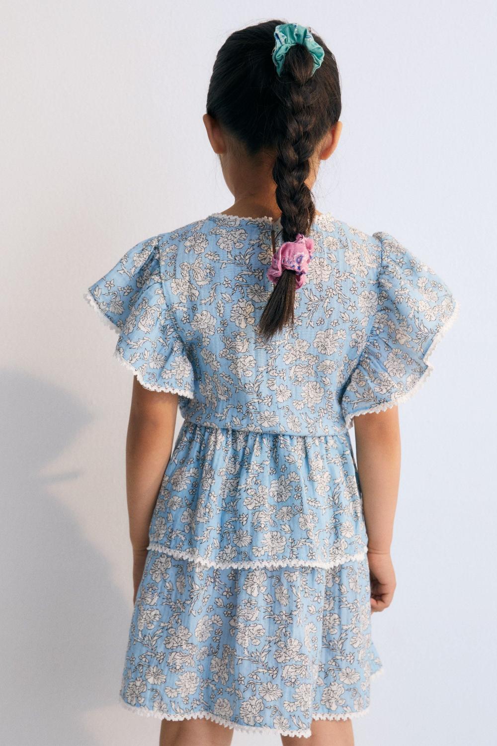 the new society Melina Dress Peony Powder Blue estampado Outlet