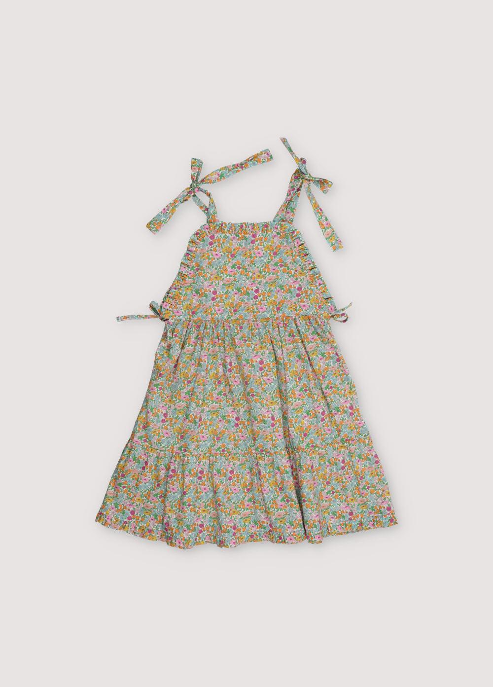 the new society Vestido Andreas Ahorra y exporta