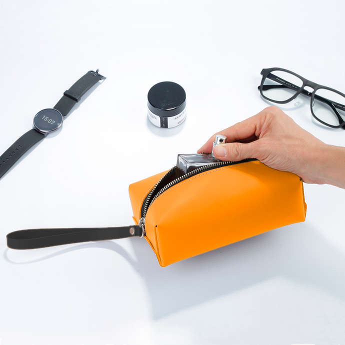 vacavaliente | Necessaire Urban Medium Pumpkin Orange En oferta