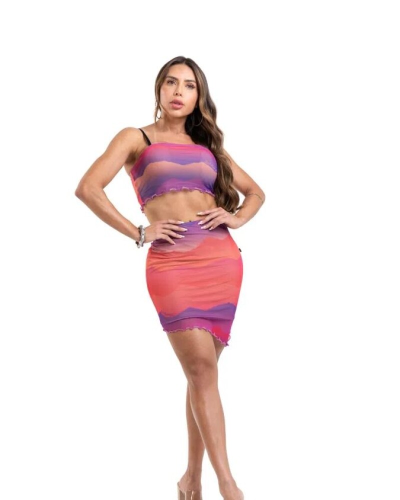 viceversa CONJUNTO TOP Y POLLERA COLOR ESTAMPA BY LABELLAMAFIA Últimos 2 días