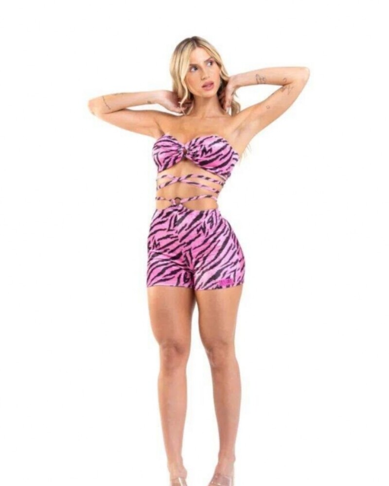 viceversa CONJUNTO TOP Y SHORT ESTAMPADO LABELLAMAFIA Promoción por tiempo limitado
