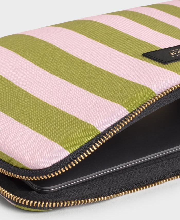 wouf Cabana Laptop Sleeve 15&16 Solo hoy