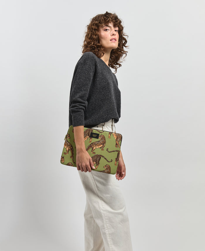 wouf Olive Leopard Laptop Sleeve 15&16 Promoción trimestral
