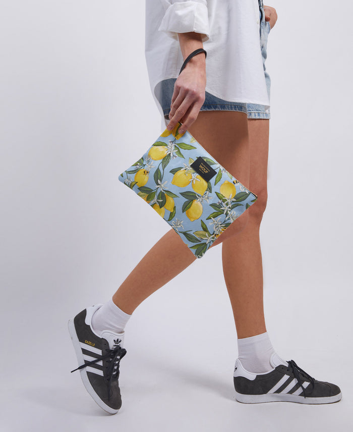 wouf Capri XL Pouch Bag Outlet online