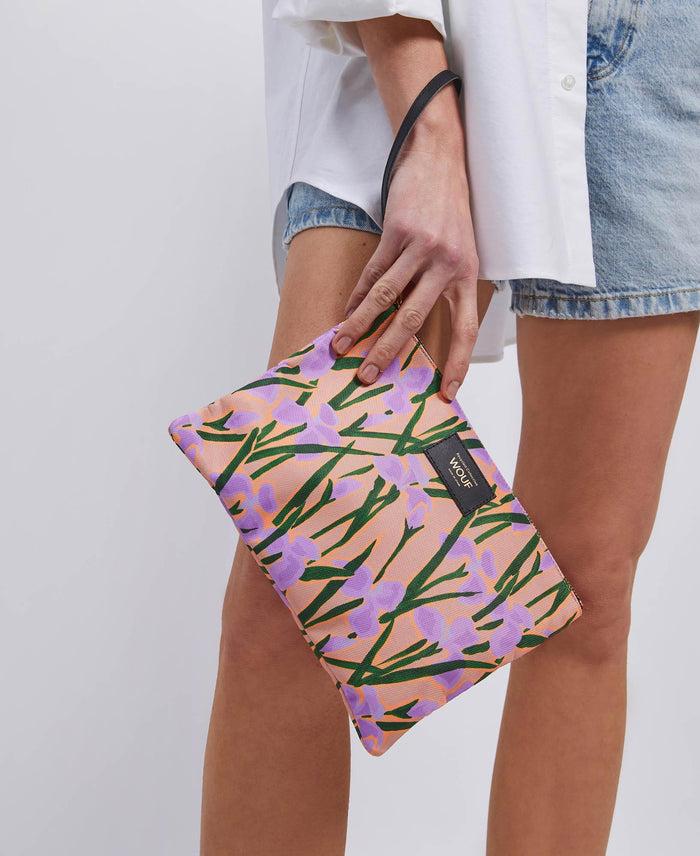 wouf Iris XL Pouch Bag Últimos 3 días