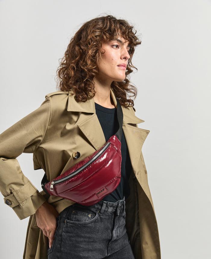 wouf Burgundy Glossy Waistbag Solo queda un día