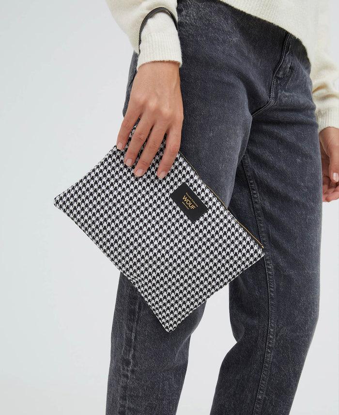 wouf Celine XL Pouch Bag Liquidación