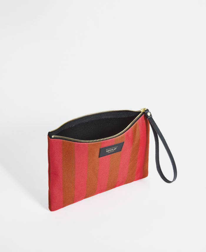 wouf Pat XL Pouch Bag En oferta