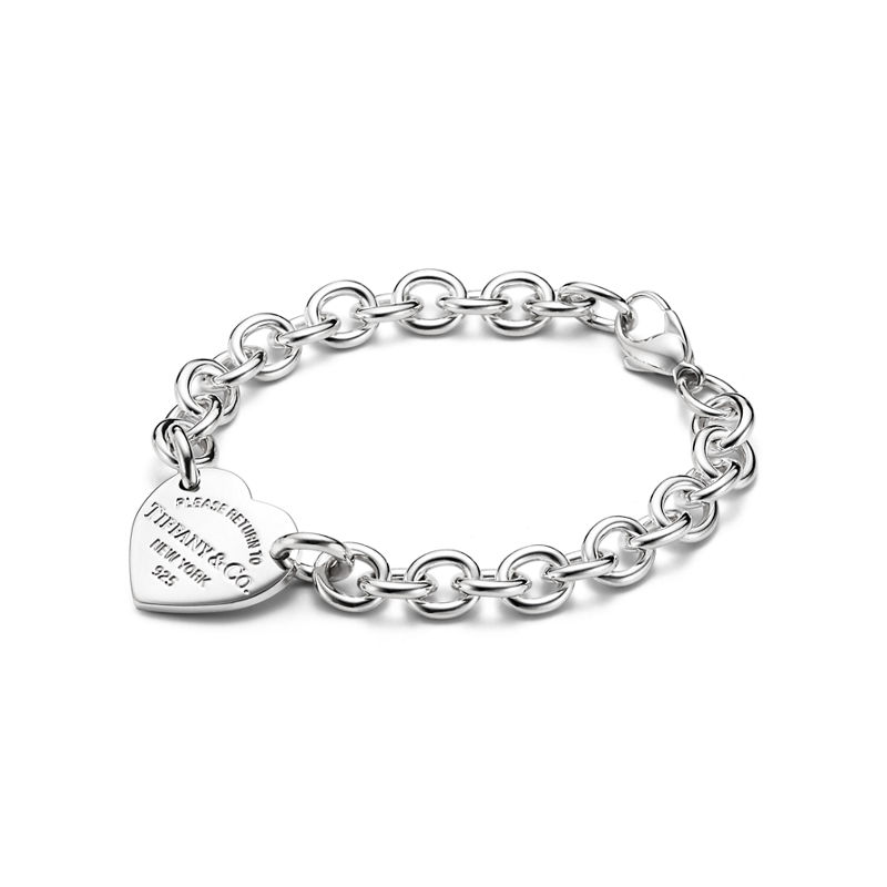 Tiffany & Co. Return to Tiffany™ Pulsera con insignia de corazón en plata Precios de Black Friday
