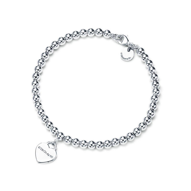 Tiffany & Co. Return to Tiffany™ Pulsera de cuentas con insignia de corazón en plata Ofertas de temporada