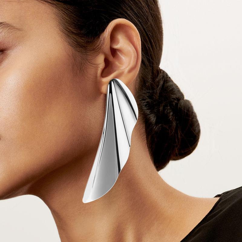 Tiffany & Co. Elsa Peretti® Pendientes High Tide de plata de ley Solo queda un día