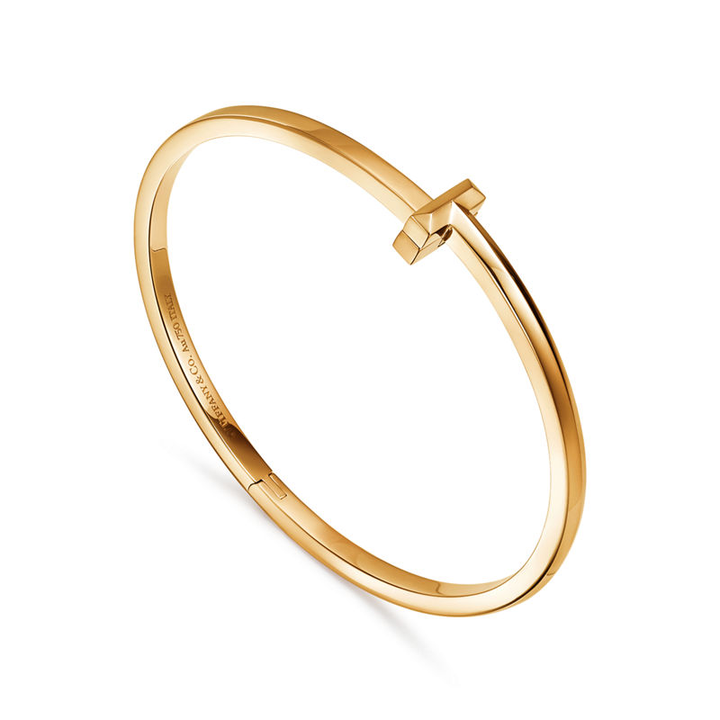 Tiffany & Co. Tiffany T T1 Pulsera con bisagra estrecha de oro amarillo Promoción por tiempo limitado