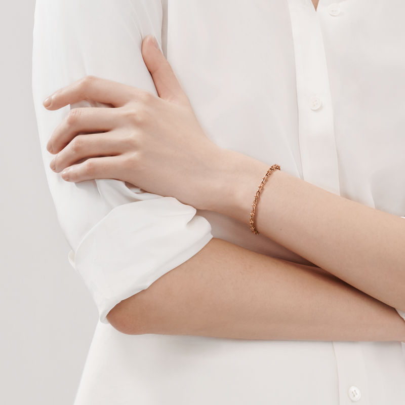 Tiffany & Co. Tiffany HardWear Pulsera de microeslabones de oro rosa Venta caliente
