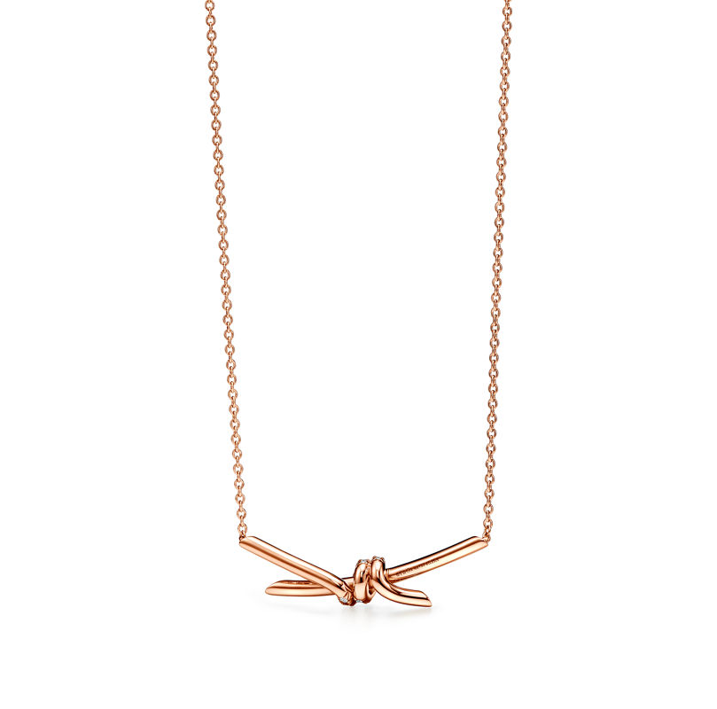 Tiffany & Co. Tiffany Knot Colgante en oro rosa con diamantes Grandes descuentos