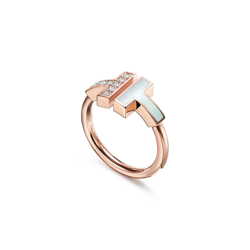 Tiffany & Co. Tiffany T Anillo Wire de oro rosa con diamantes y nácar Oferta exclusiva