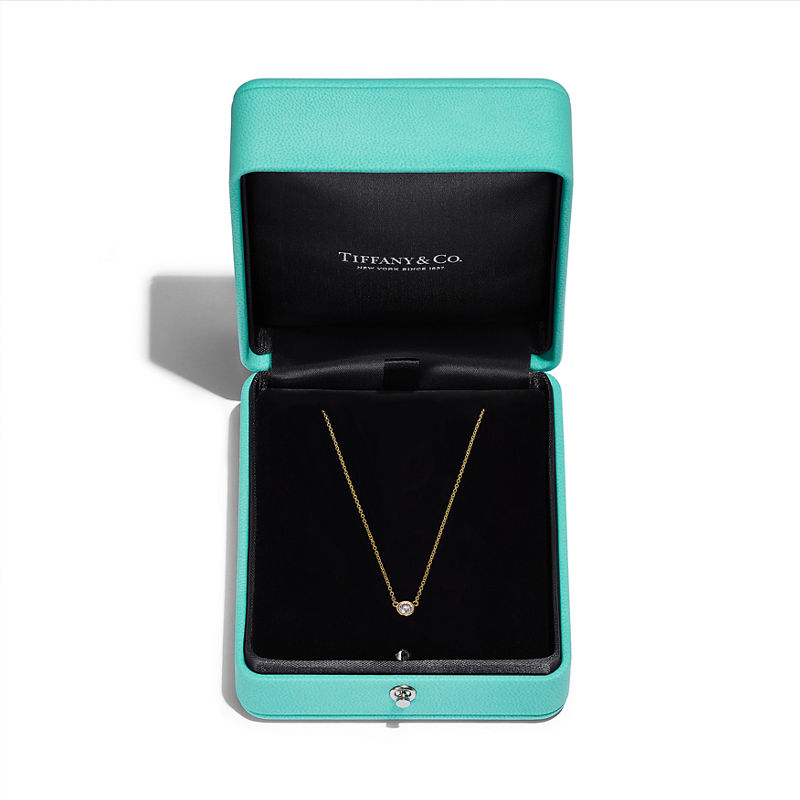 Tiffany & Co. Elsa Peretti® Colgante con un único diamante Diamonds by the Yard® en oro amarillo Precio ultrabajo