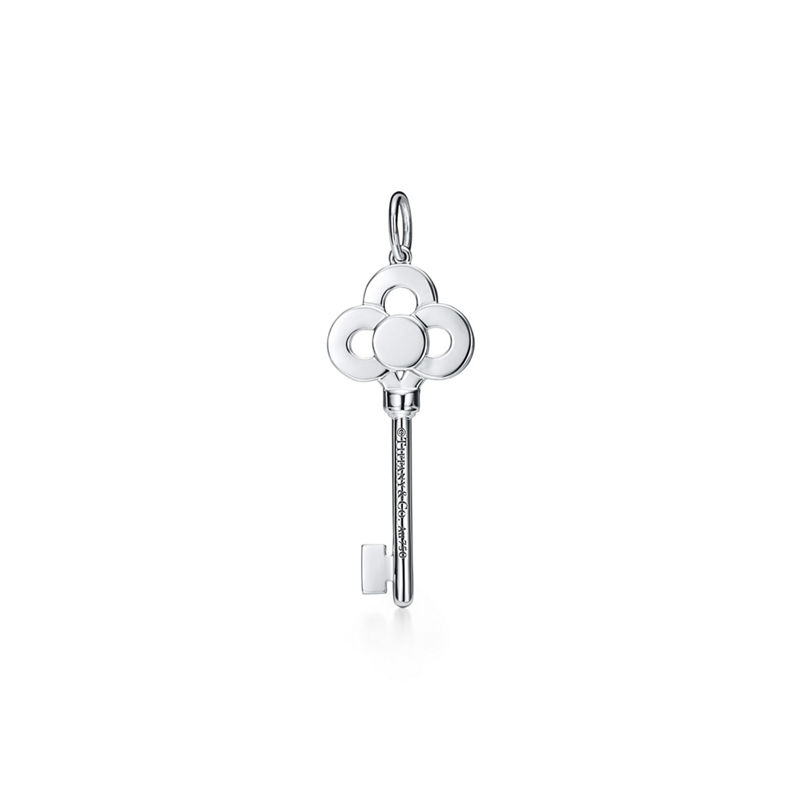 Tiffany & Co. Tiffany Keys Colgante de llave en forma de corona mini en oro blanco de 18 quilates con diamantes 2025