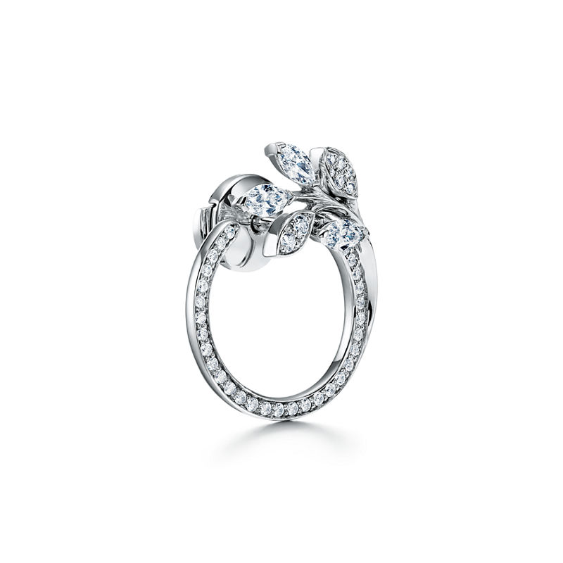 Tiffany & Co. Tiffany Victoria® Pendientes circulares de vid de diamantes en platino Gran oferta