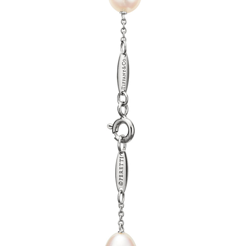 Tiffany & Co. Elsa Peretti® pulsera Pearls by the Yard™ 2025