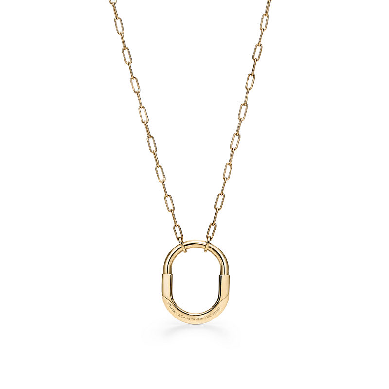 Tiffany & Co. Tiffany Lock Colgante en oro amarillo con diamantes tamaño mediano Liquidación