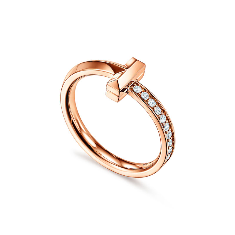 Tiffany & Co. Tiffany T T1 Anillo de oro rosa con diamantes En oferta