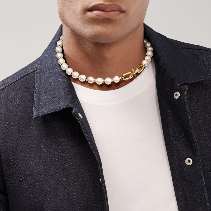 Tiffany & Co. Tiffany Titan by Pharrell Williams Collar de perlas de oro amarillo con diamantes Gran oferta