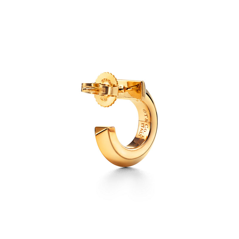 Tiffany & Co. Tiffany T Pendientes de aro T1 de oro amarillo Tienda