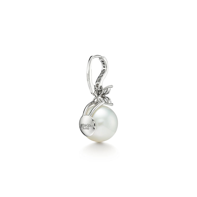 Tiffany & Co. Tiffany Victoria® pendientes de perlas y diamantes COMPRAR AHORA