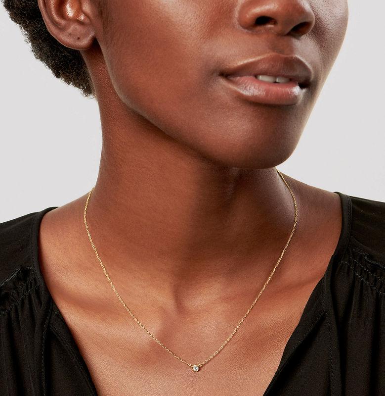 Tiffany & Co. Elsa Peretti® Colgante con un único diamante Diamonds by the Yard® en oro amarillo Grandes descuentos