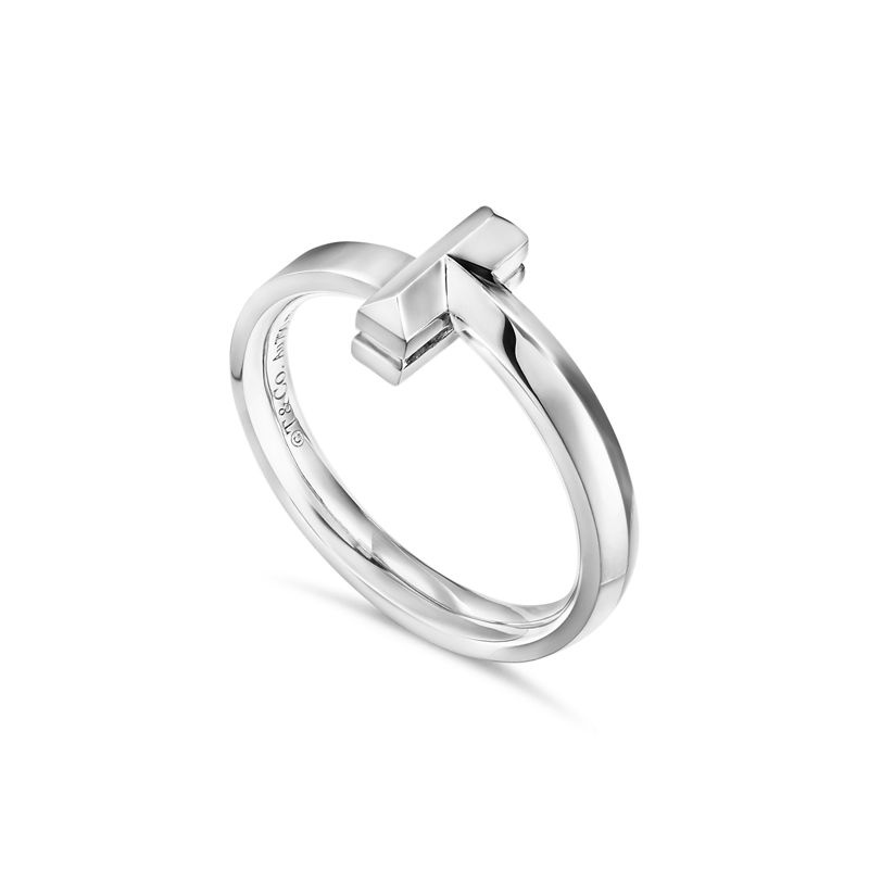 Tiffany & Co. Tiffany T T1 Anillo de oro blanco Venta caliente