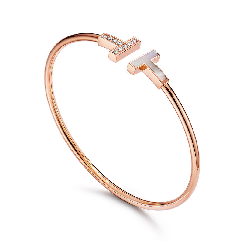 Tiffany & Co. Tiffany T Pulsera Wire de oro rosa con diamantes y nácar COMPRAR AHORA