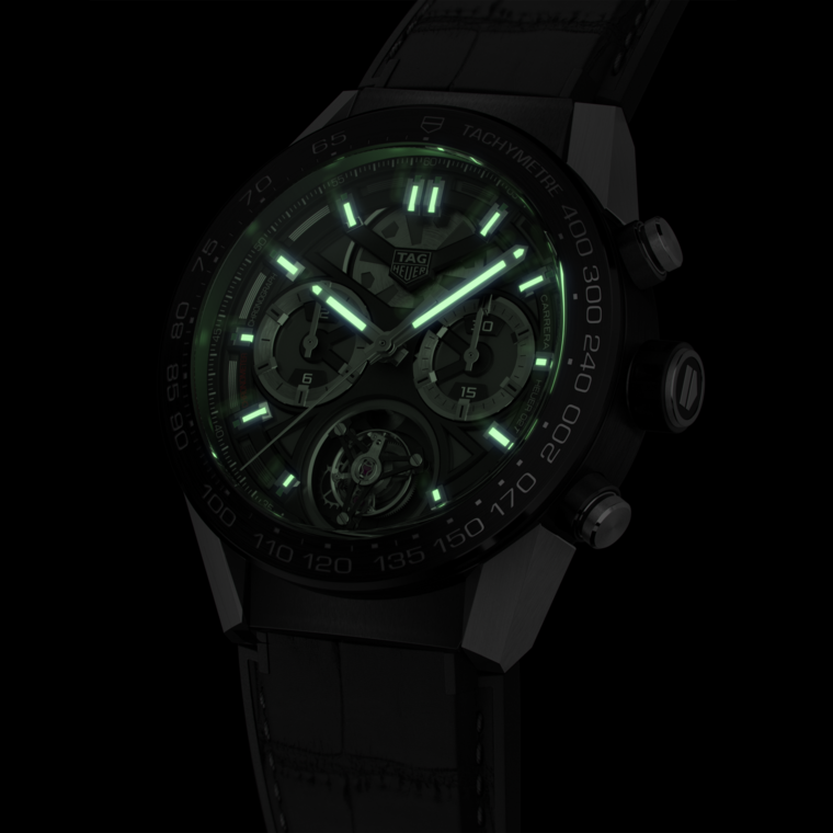 TAG Heuer TAG Heuer Carrera Chronograph Tourbillon Automático 45 mm Titanio con revestimiento de PVD CAR5A8Y.FC6377 Liquidación