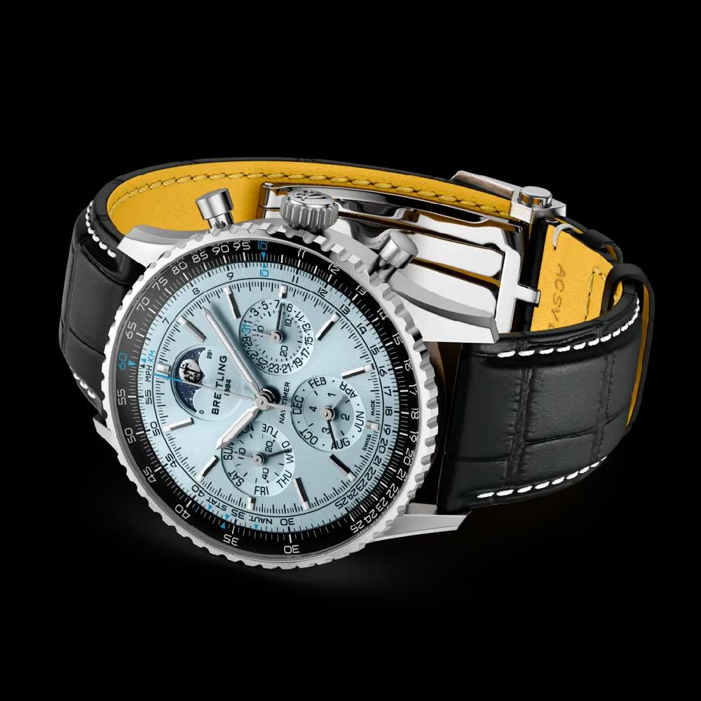 ﻿Breitling Navitimer B19 Chronograph 43 Perpetual Calendar Limitado a 3 días