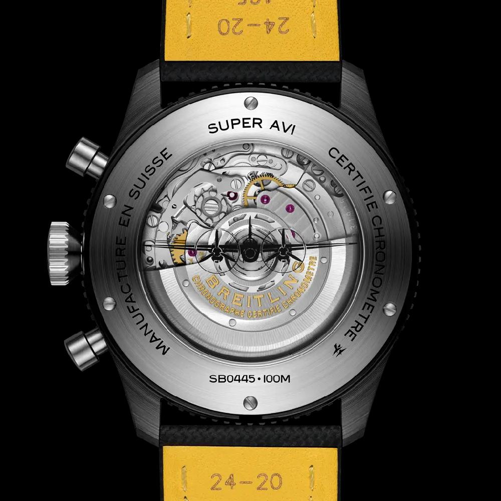 Breitling Super AVI B04 Chronograph GMT 46 Mosquito Night Fighter Solo hoy