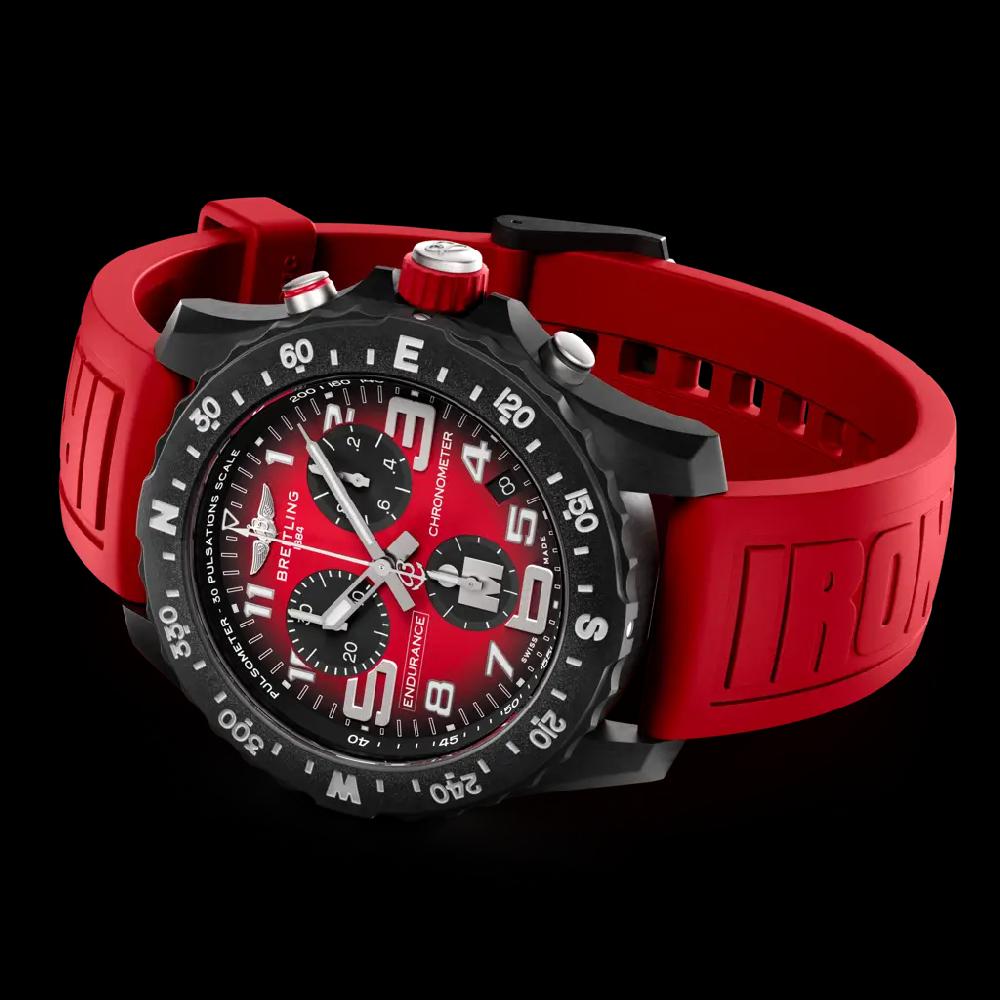 Breitling Endurance Pro 44 IRONMAN® En línea