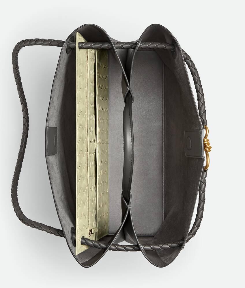 Bottega Veneta Bolso Andiamo grande Tienda