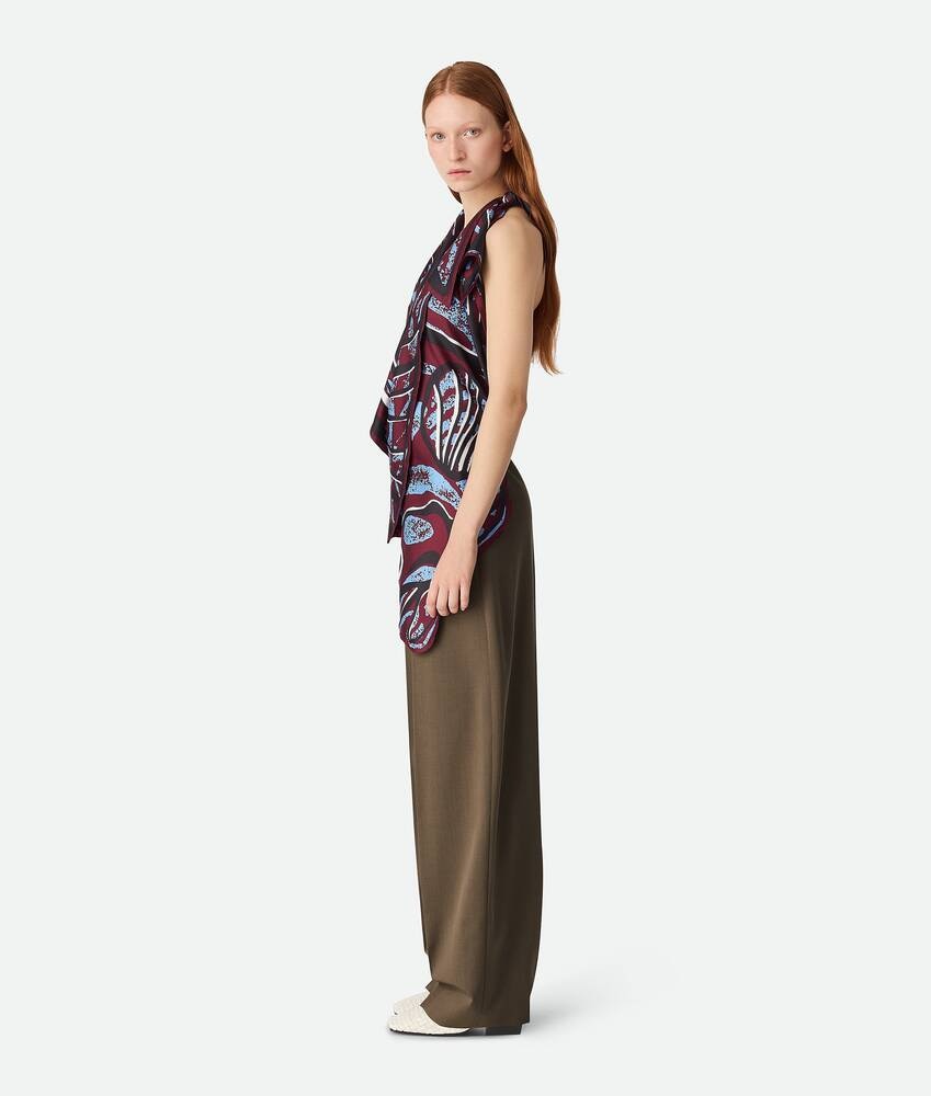 Bottega Veneta Blusa estampada de sarga de seda Envío gratis