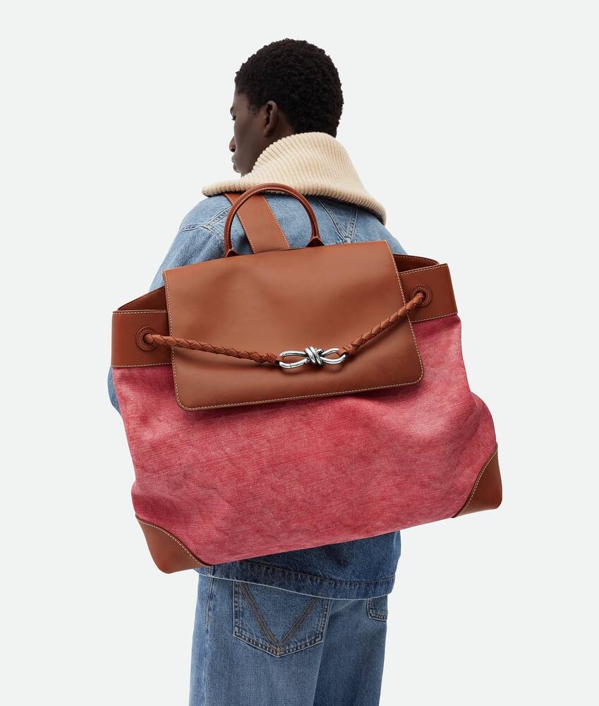 Bottega Veneta Mochila Andiamo grande Último día