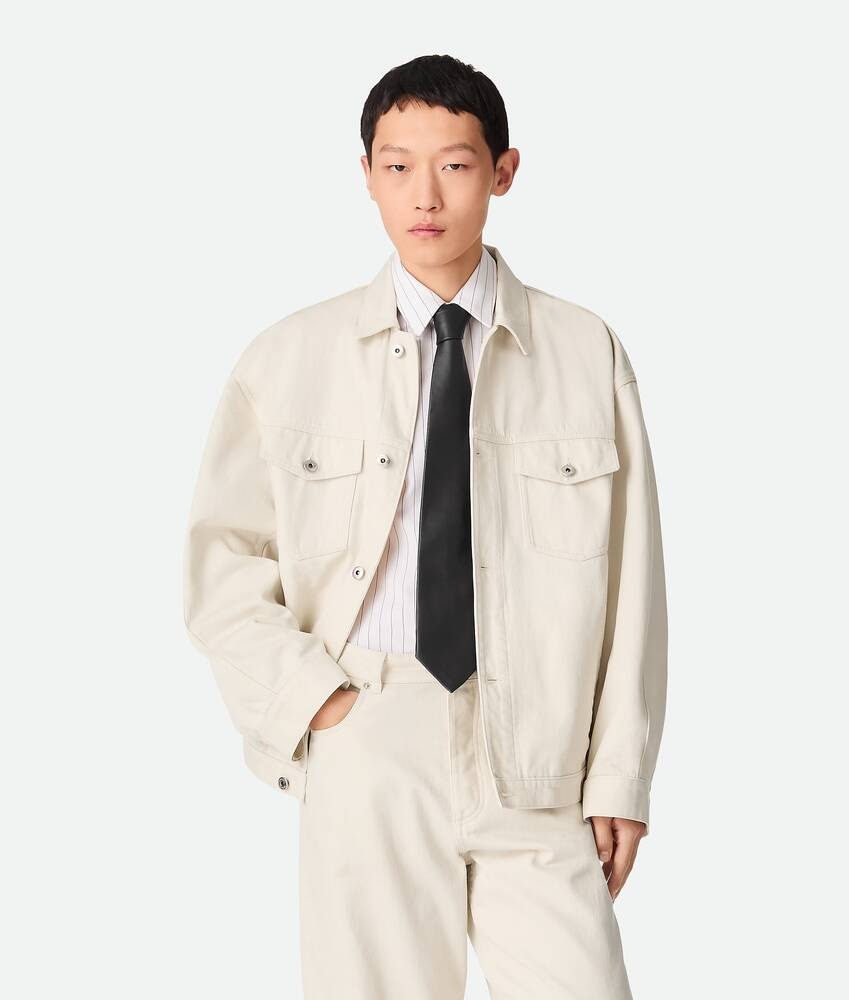 Bottega Veneta Chaqueta de denim teñido Oferta exclusiva