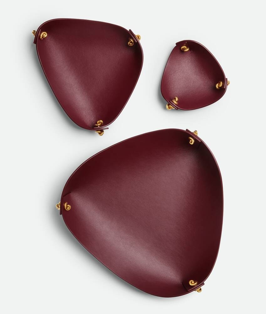 Bottega Veneta Bandeja mediana de piel con nudos metálicos Liquidación