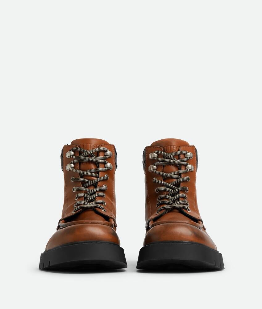 Bottega Veneta Botín con cordones Haddock Promoción trimestral