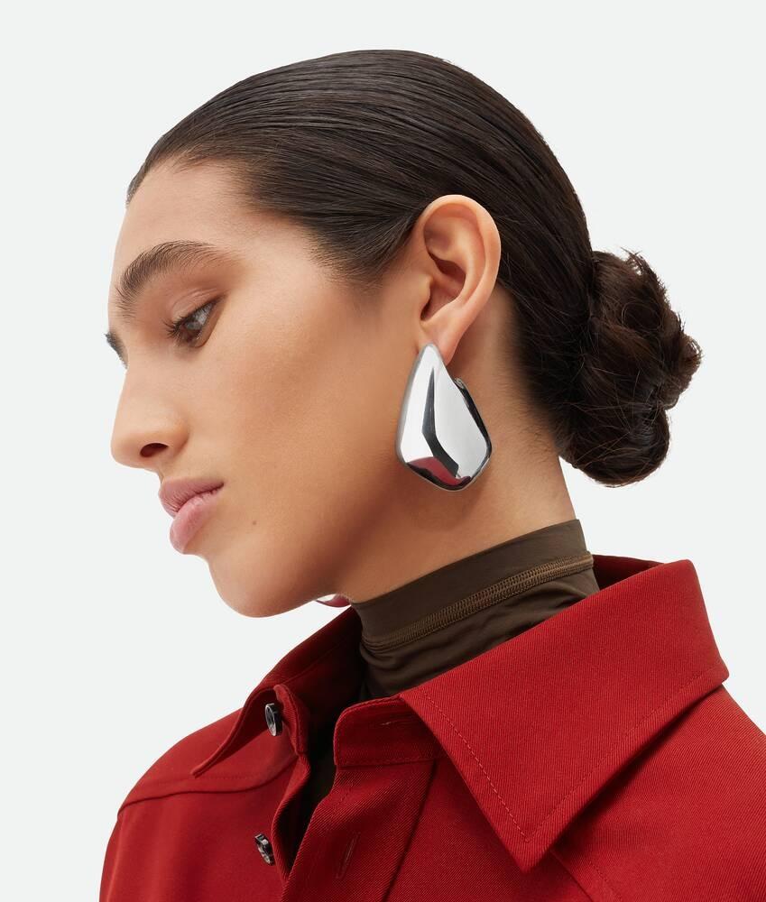 Bottega Veneta Pendientes Fin grandes Tienda
