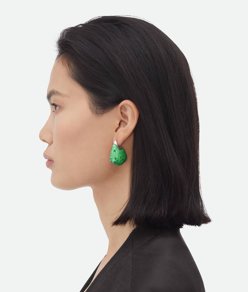 Bottega Veneta Pendientes Fin pequeños de cerámica Envío gratis