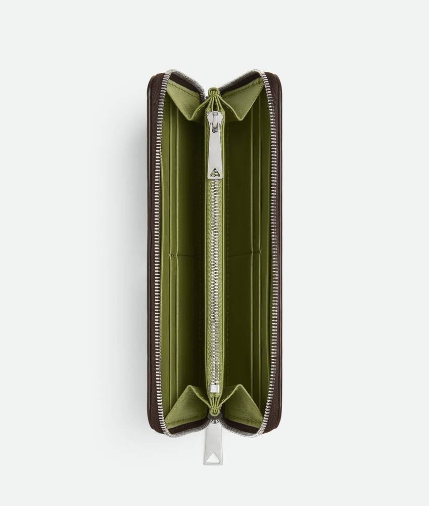 Bottega Veneta Cartera con cremallera en el contorno Intrecciato Solo hoy
